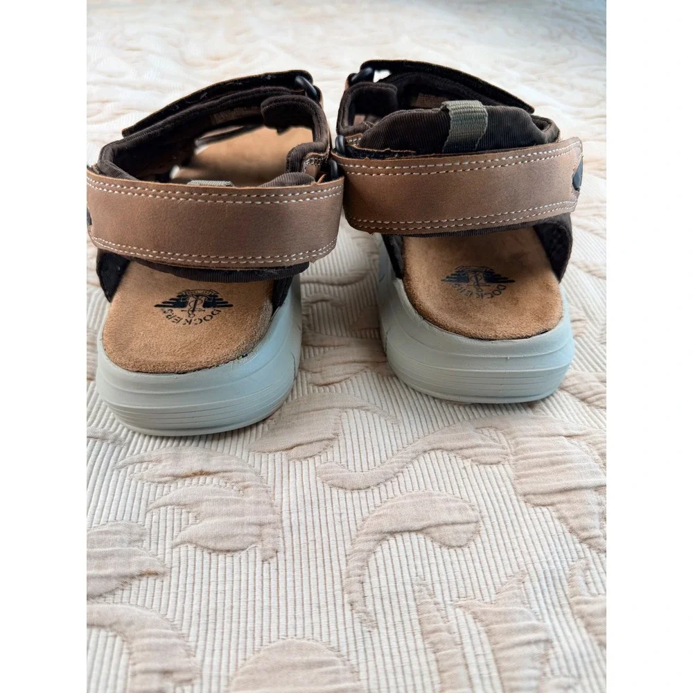 Dockers Spencer Tan Mens Sport Sandals SupremeFlex Smart Series 90-41102 Size 9M